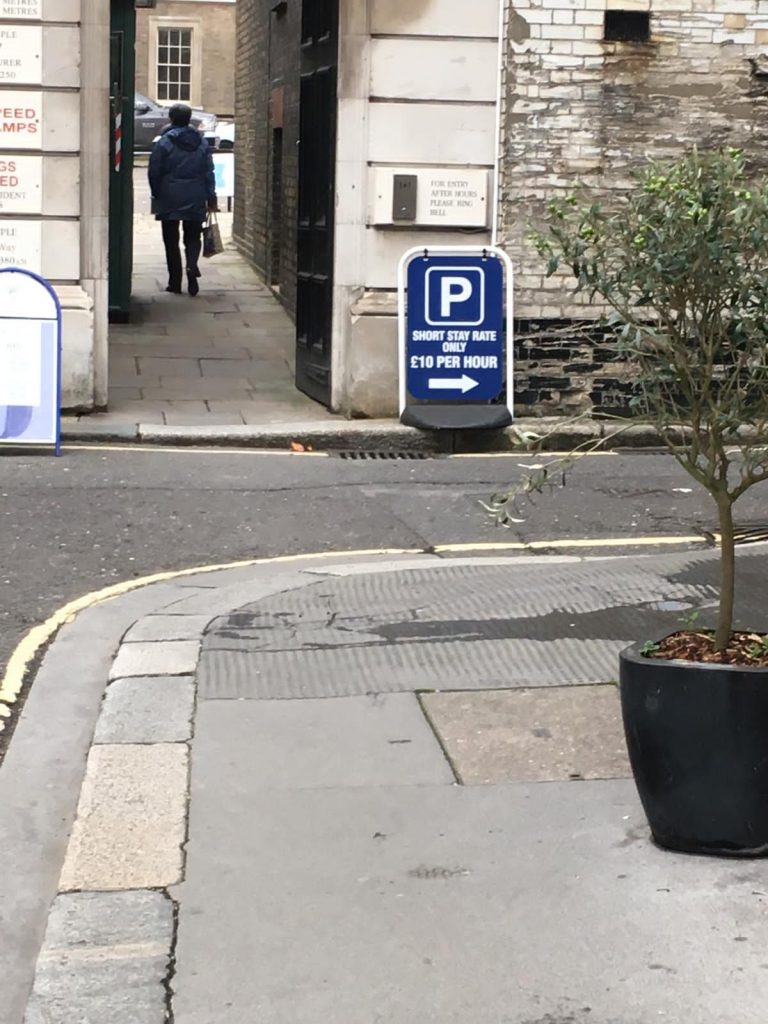 Bouverie Street, London EC4Y Car Park Green Parking